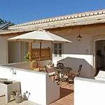 Retiro Da Janela Bed & Breakfast Boliqueime