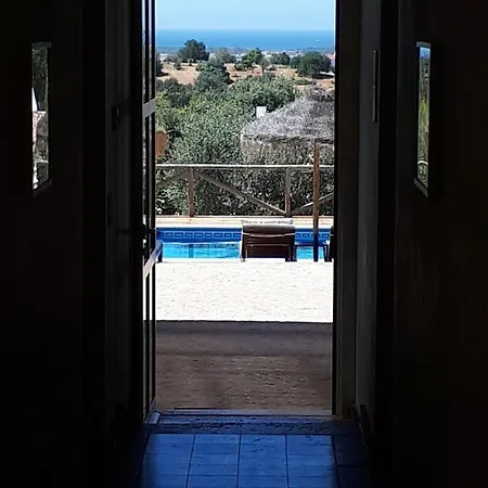 Retiro Da Janela Bed and breakfast Boliqueime