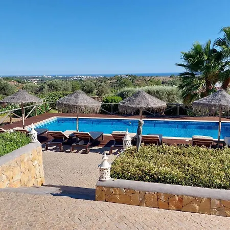 Retiro Da Janela Bed and breakfast