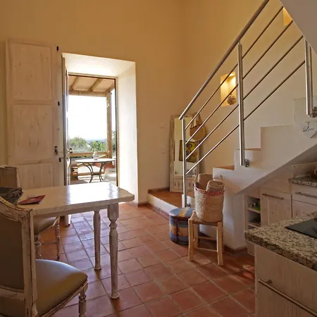 Retiro Da Janela Bed and breakfast *