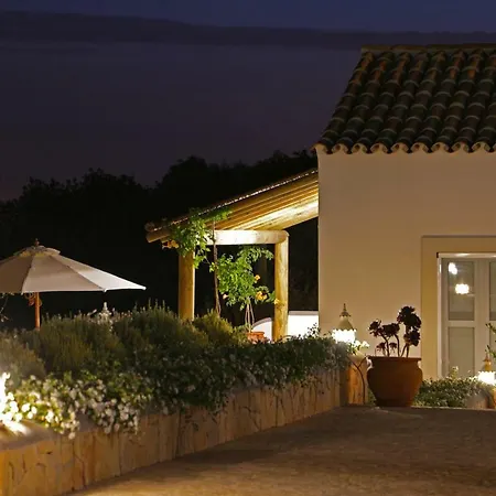 Retiro Da Janela Bed and breakfast *