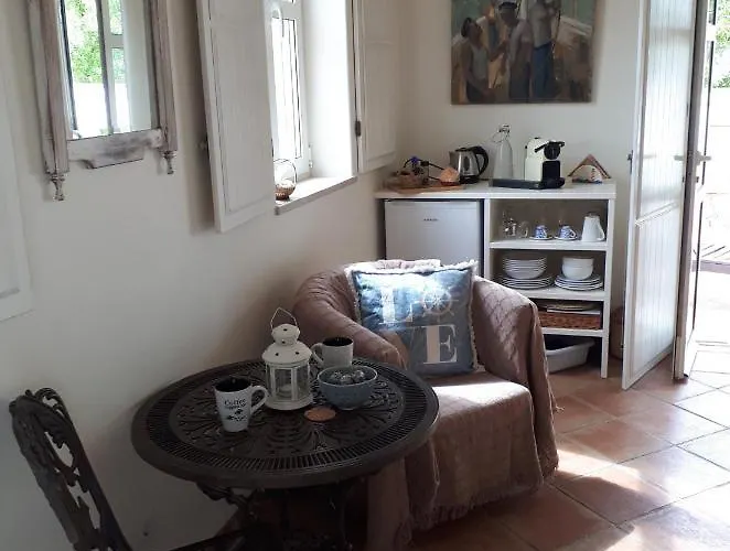 Retiro Da Janela Bed & Breakfast