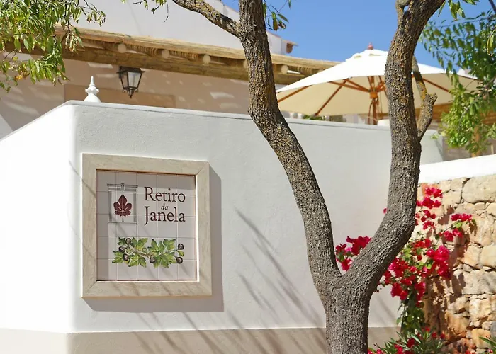 Bed & Breakfast Retiro Da Janela 4*