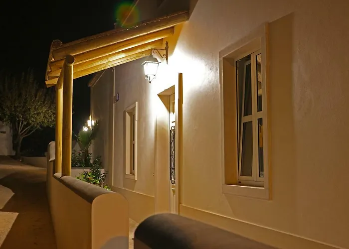 Retiro Da Janela Bed & Breakfast 4*