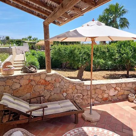 Retiro Da Janela Bed and Breakfast